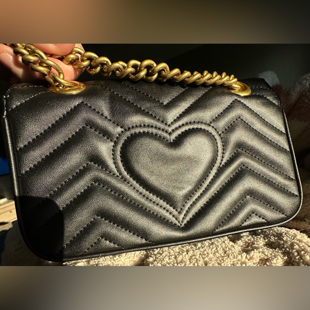 🎸GUCCI🎸🔥NWOT🔥Authentic Marmont Mini Matelassé Shoulder Bag - Picture 4 of 16